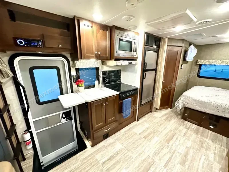2018 Forest River Forester MBS 2401WS photo 26
