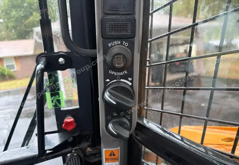 2020 Case TR340B photo 44
