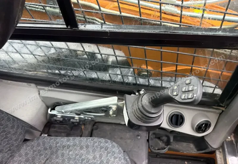 2020 Case TR340B photo 31