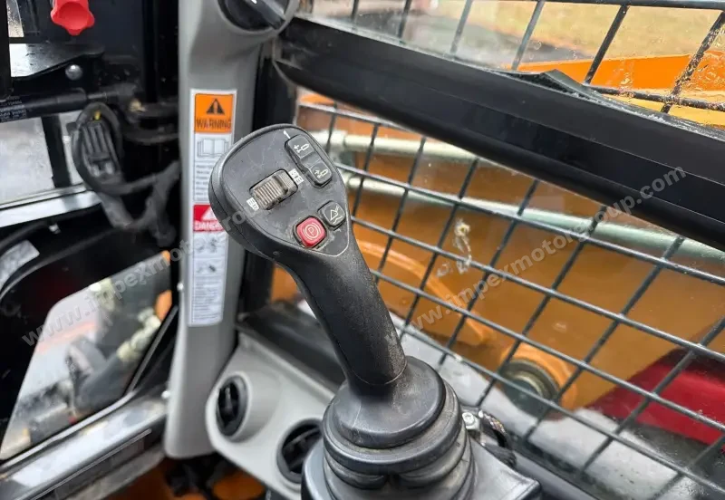 2020 Case TR340B photo 34