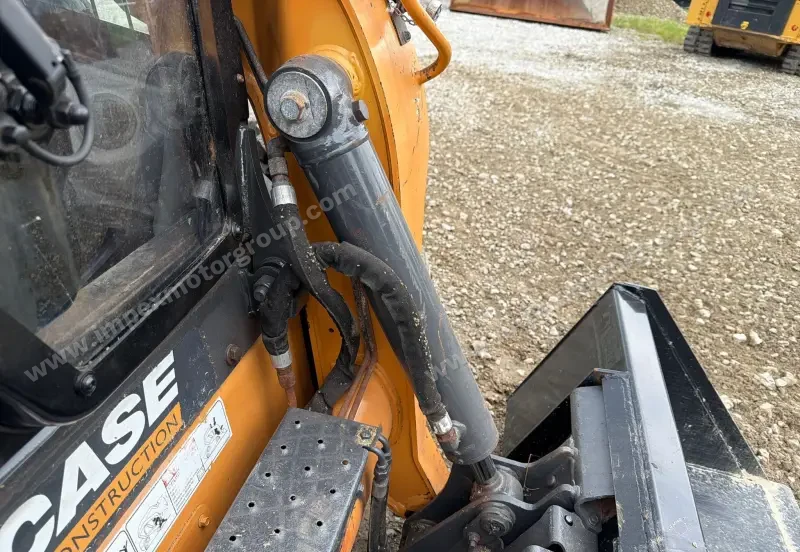 2022 Case SV340B photo 19