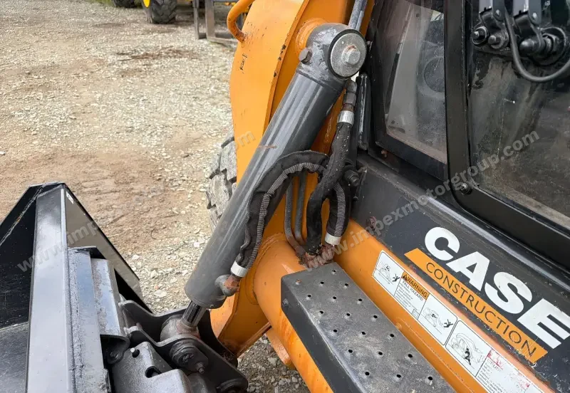 2022 Case SV340B photo 20