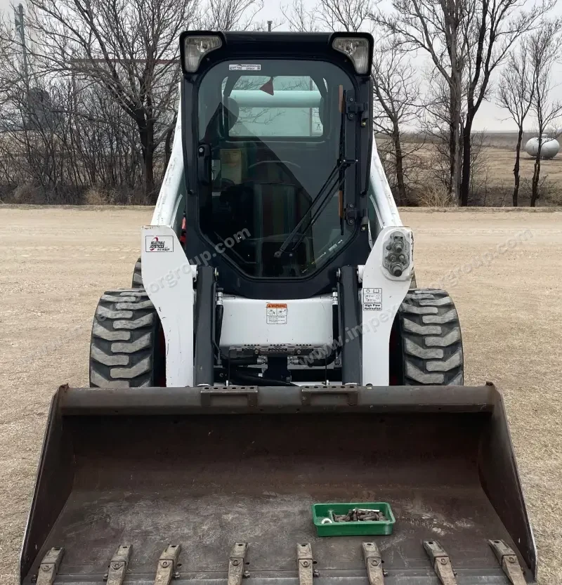 2016 Bobcat S650 photo 2