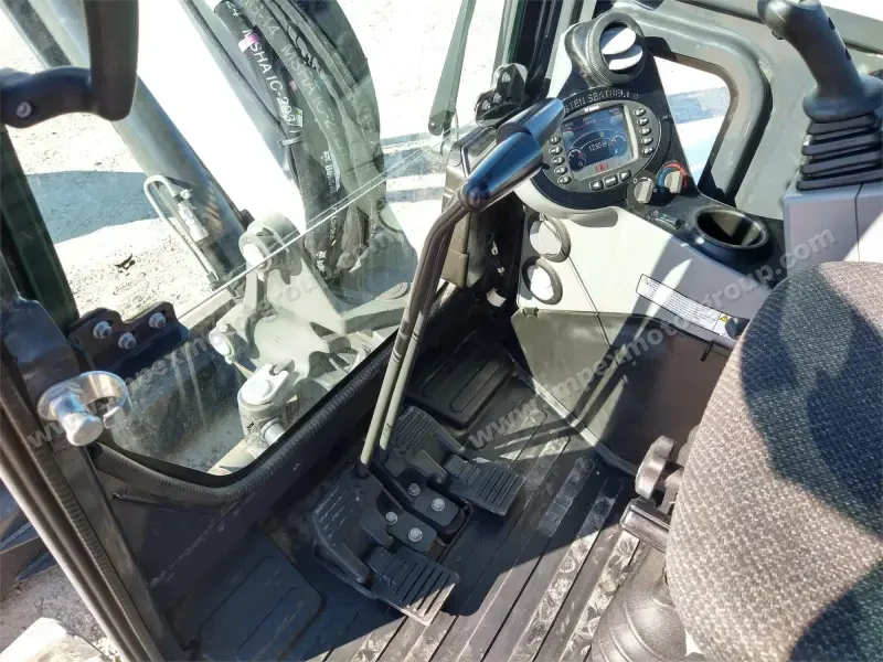 2020 Bobcat E50 photo 33