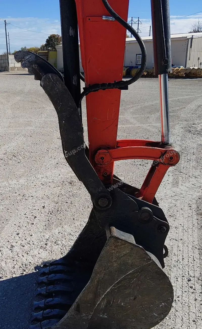 2016 Kubota KX080-4 photo 28