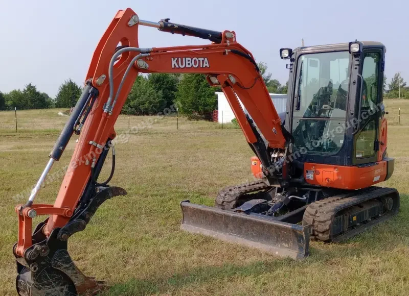 2019 Kubota KX040-4 photo 9
