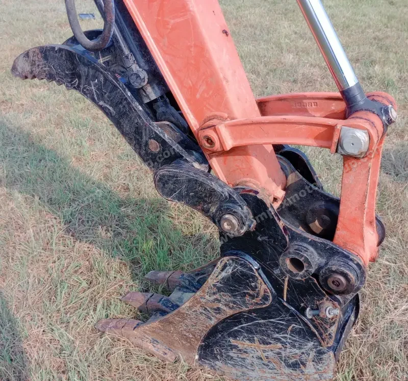 2019 Kubota KX040-4 photo 17