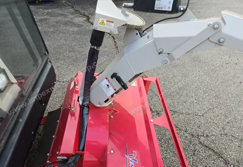 2015 Ventrac 3400Y photo 17