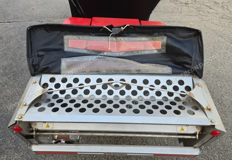2015 Ventrac 3400Y photo 26