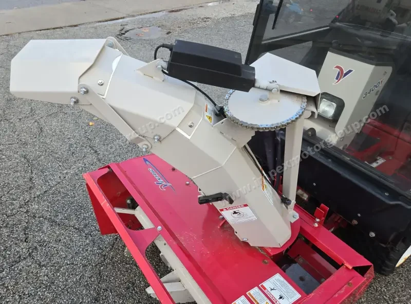 2015 Ventrac 3400Y photo 18