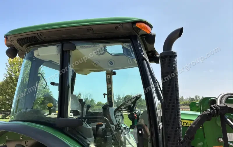 2016 John Deere 5100M MFWD Tractor W/H260 Loader & Bucket photo 24