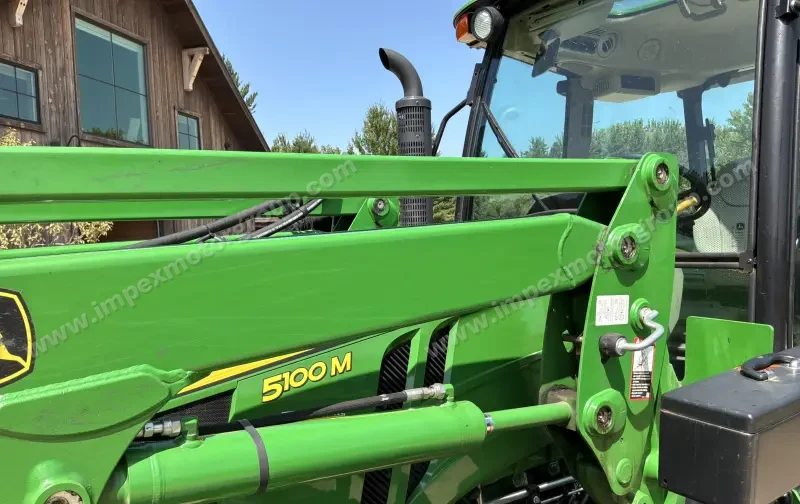 2016 John Deere 5100M MFWD Tractor W/H260 Loader & Bucket photo 16