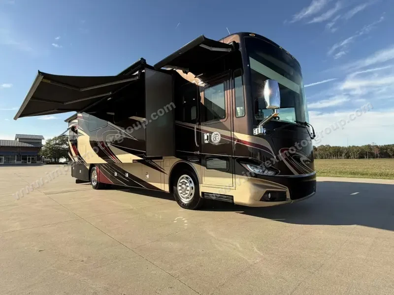 2016 Tiffin Phaeton 36 QHS